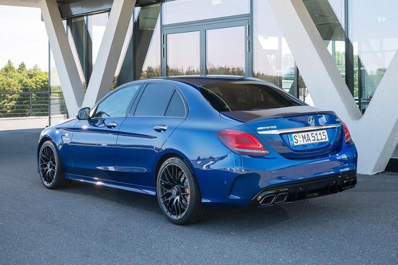 Striveme مرسيدس C63 2021 تعرف على مواصفاتها واسعارها في السعودية 1482